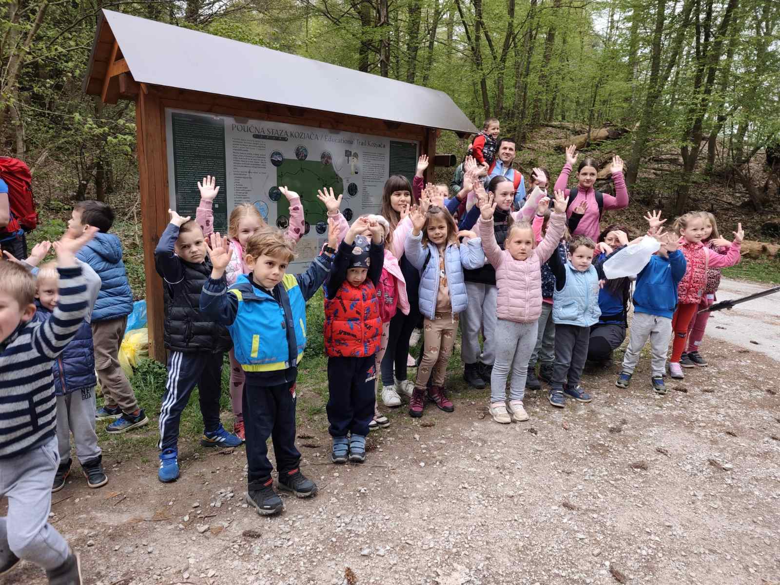 IMG 9fe6445e02531a8039092f2ededa68e3 V